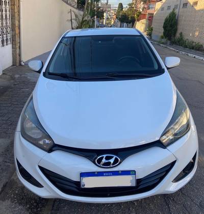 HYUNDAI HB20 1.0 COMFORT 12V FLEX 4P MANUAL HYUNDAI HB20 1.0 COMFORT 12V FLEX 4P MANUAL